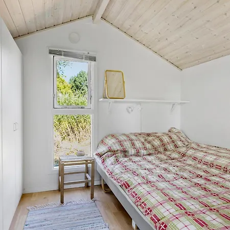 2 Bedroom Lovely In 펜션 *